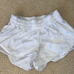 Lululemon 2 inch hotty hot shorts. Worn a couple times in new condition.